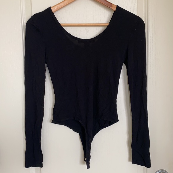 Basic black bodysuit - Picture 2 of 2